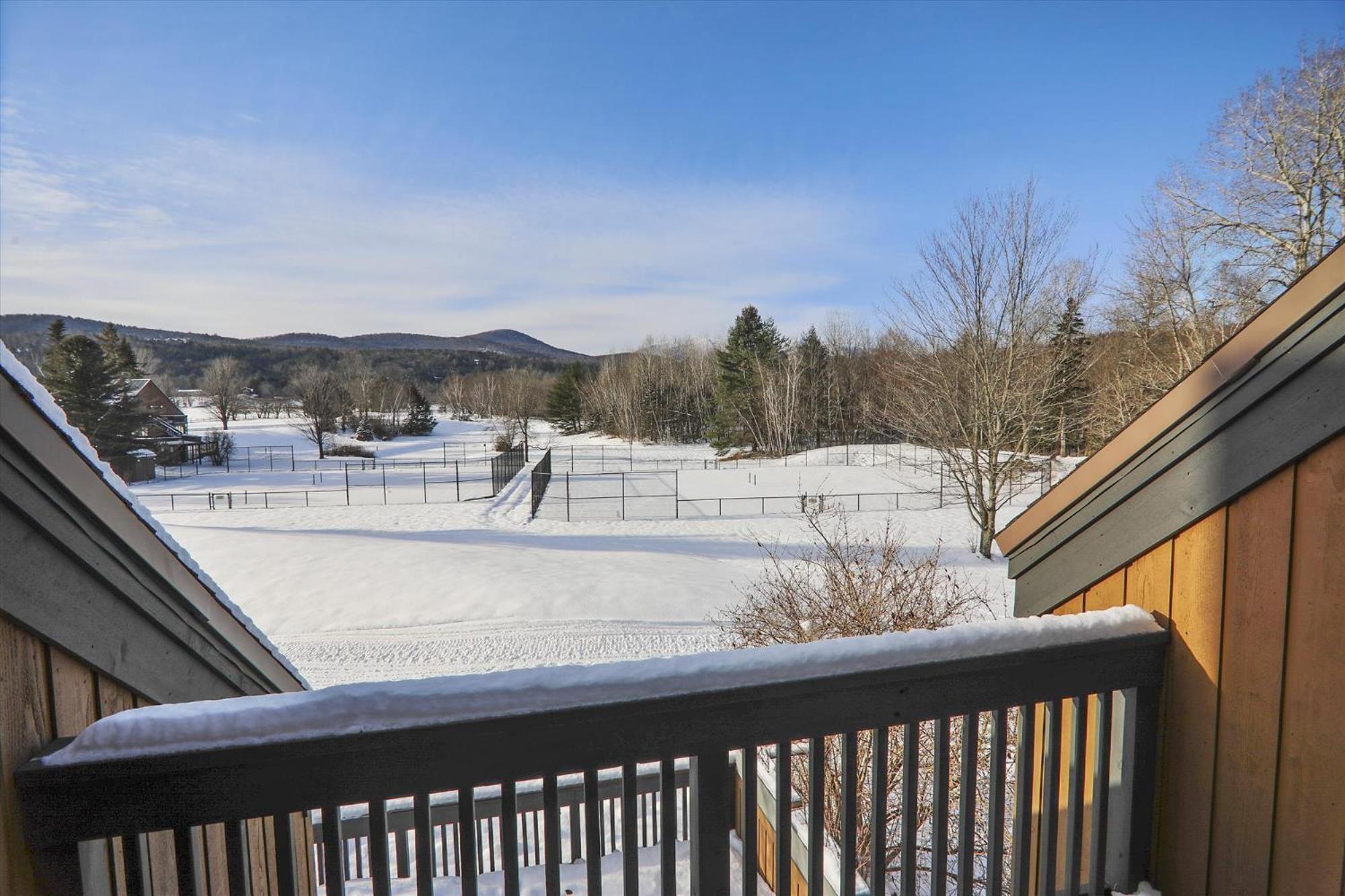 Stowe Base Camp 21 Villa Exterior photo