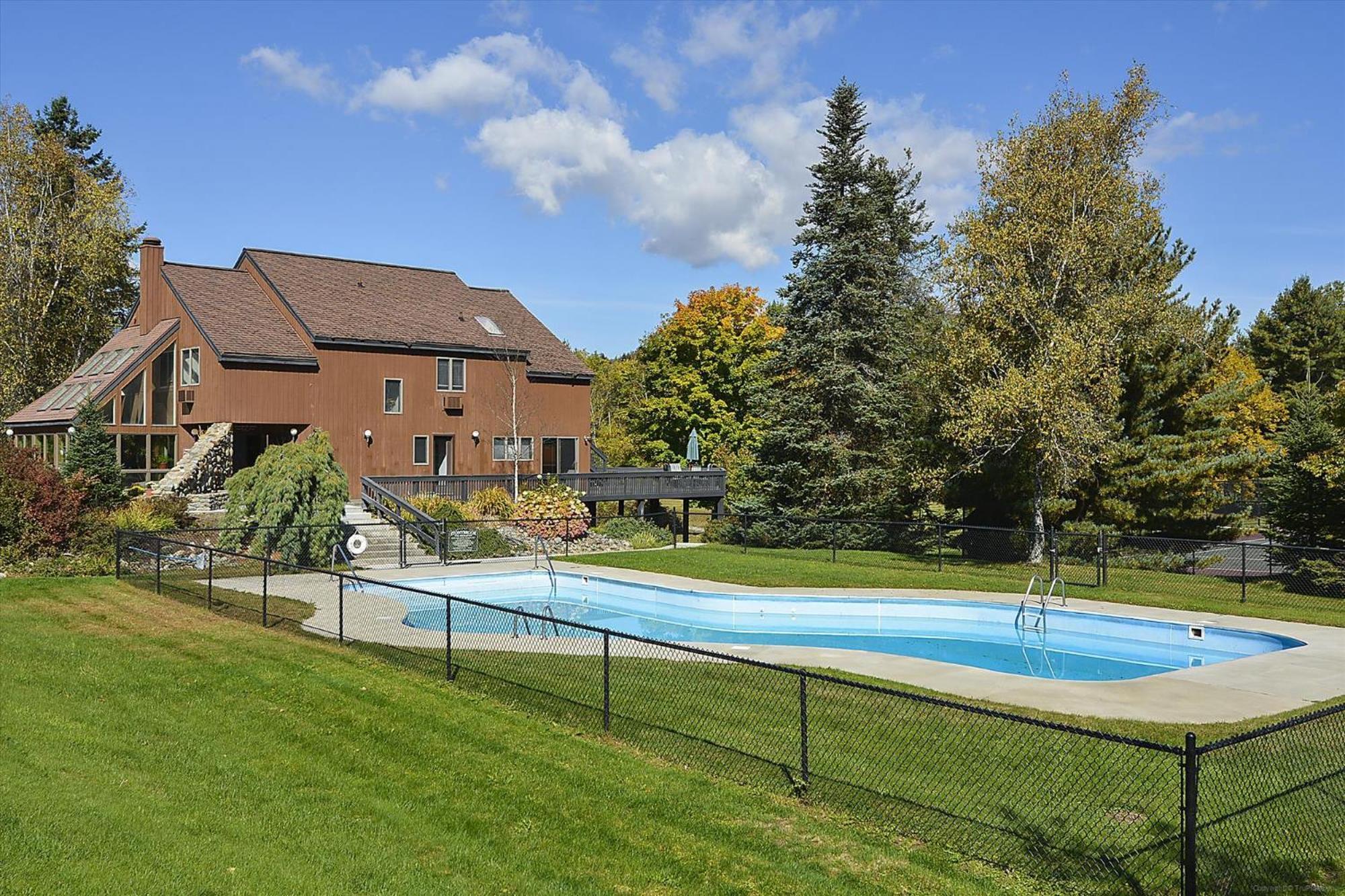 Stowe Base Camp 21 Villa Exterior photo